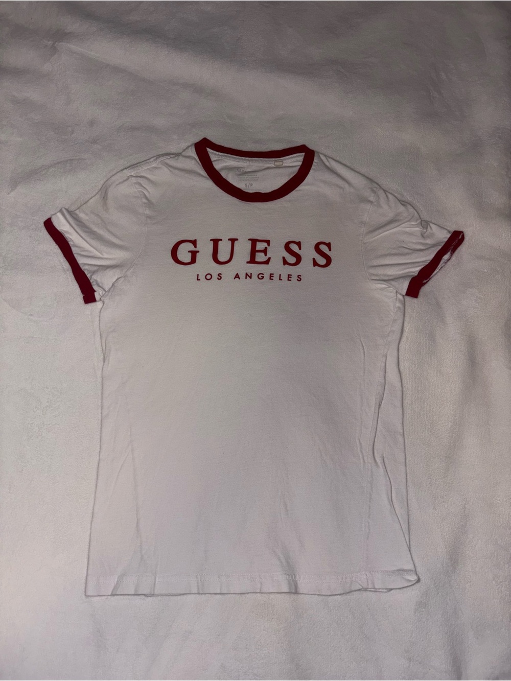 (3 for $25) GUESS Los Angelas Red and White Tshirt